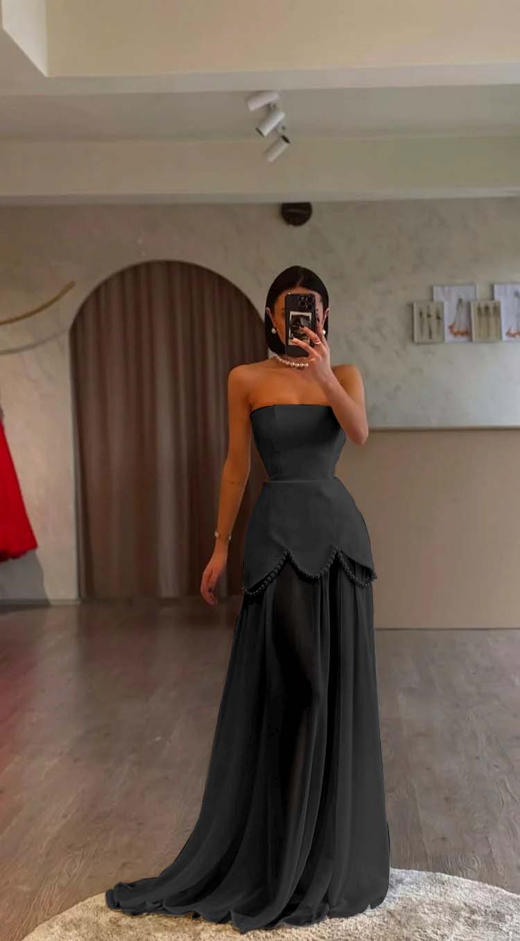 White Strapless Sleeveless Long Formal Dress With Pleated Beading