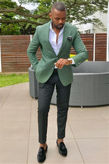 Newinlook Stylish Alexander Green Groomsmen Tuxedo with Notched Lapel