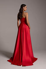 Red Strapless Sleeveless Long Mermaid Formal Dress With Pleated