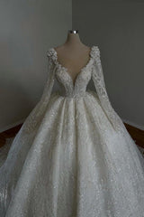 Amazing Long Princess A-line V-neck Lace Beaded Wedding Dress with Long Sleeves