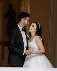Lovely Long Ivory A-line Sleeveless Wedding Dress With Beaded Lace