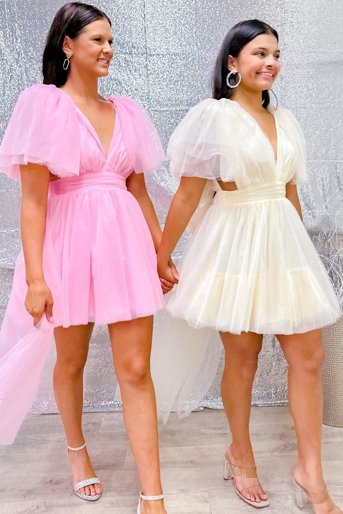 Henrietta A-Line Plunging V-Neck Tulle Homecoming Dress