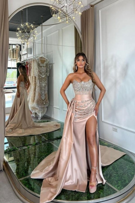 Glamorous Long Floor-Length Split Front Ruffles Sleeveless Prom Dresses with Beads