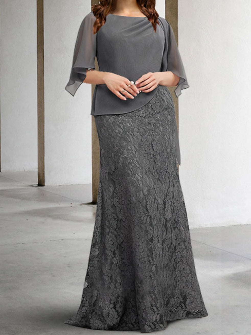 Elegant Mother of the Bride Column/Sheath Dresses Featuring Applique