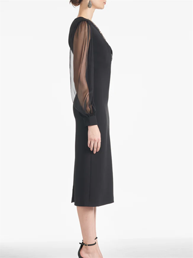 V-Neck Tea-Length Mother of the Bride Sheath/Column Dresses