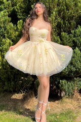 Lucia A-Line Short Floral Embroidered Homecoming Dress