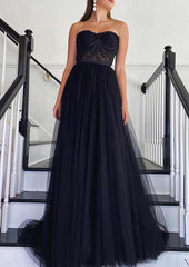 A-Line Sweetheart Strapless Tulle Prom Dress/Evening Dress With Appliqued Detail