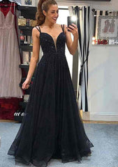 A-Line V-Neck Tulle Prom Dress/Evening Dress with Beading and Spaghetti Straps