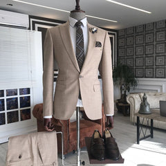 Newinlook New Arrival Pink Peaked Lapel Wedding Suit for Men
