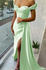 Newinlook Stunning Lilac Off-The-Shoulder Slit Evening Dress Long With Ruffle