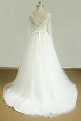 Affordable A-line White Lace Tulle Wedding Dress Longsleeves V-neck Bridal Gowns On Sale