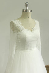 Affordable A-line White Lace Tulle Wedding Dress Longsleeves V-neck Bridal Gowns On Sale