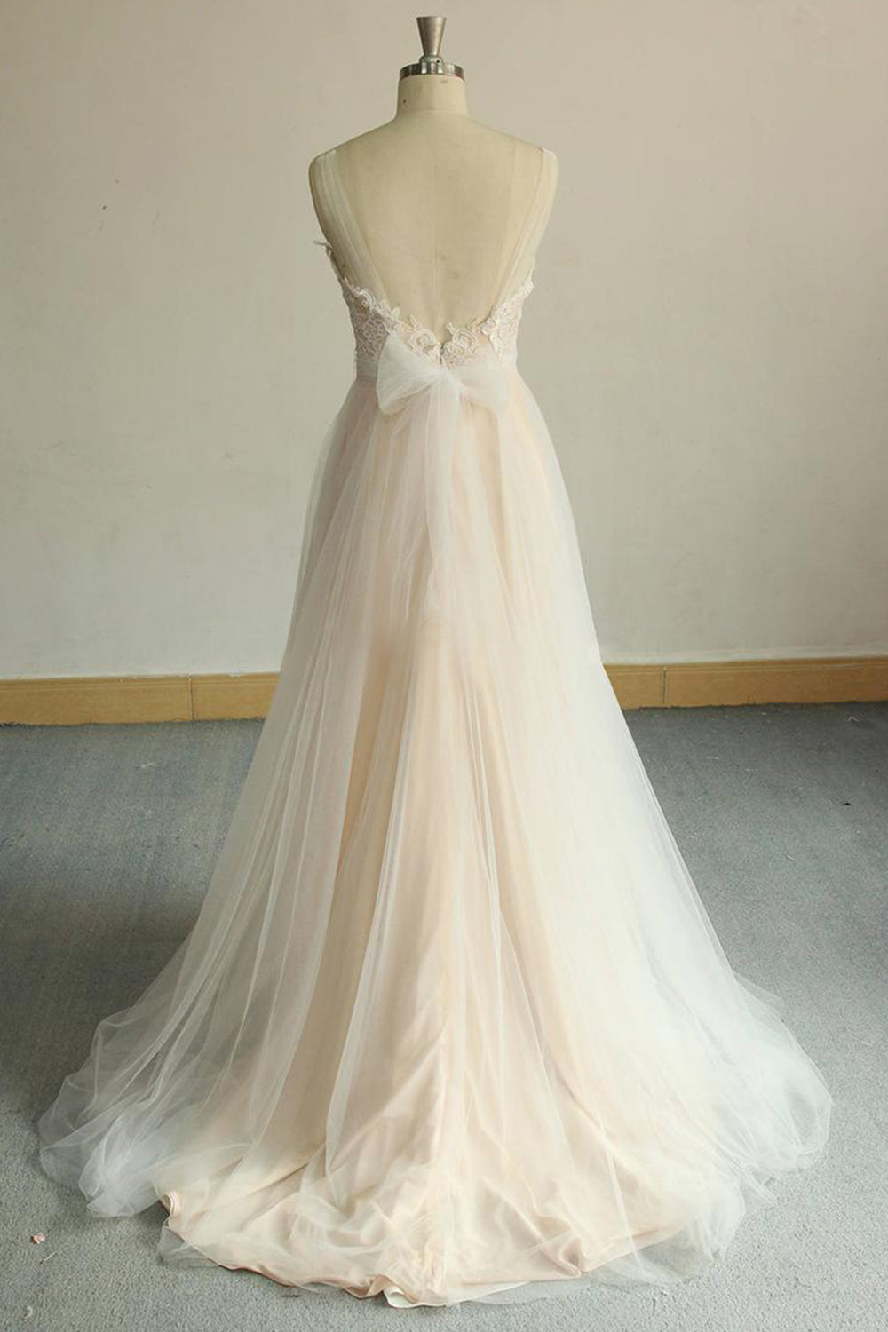 Affordable Jewel Sleeveless A-line Wedding Dresses Tulle Lace Bridal Gowns Online