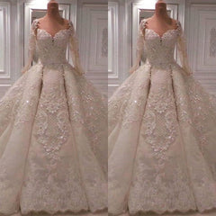Affordable Longsleeves Ivory Lace Wedding Dresses With Appliques A-line Ruffles Bridal Gowns On Sale