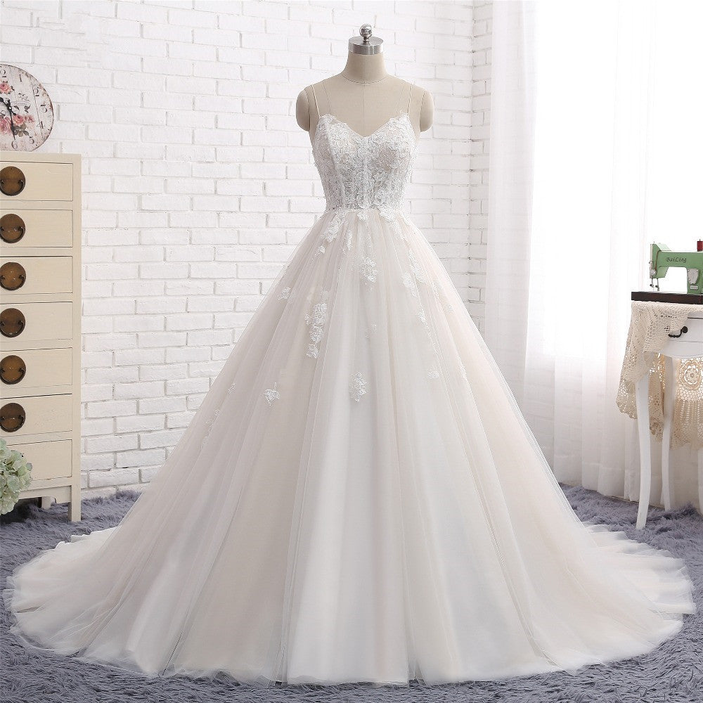 Affordable Spaghetti Straps Sleeveless Lace Wedding Dresses A-line Tulle Ruffles Bridal Gowns On Sale