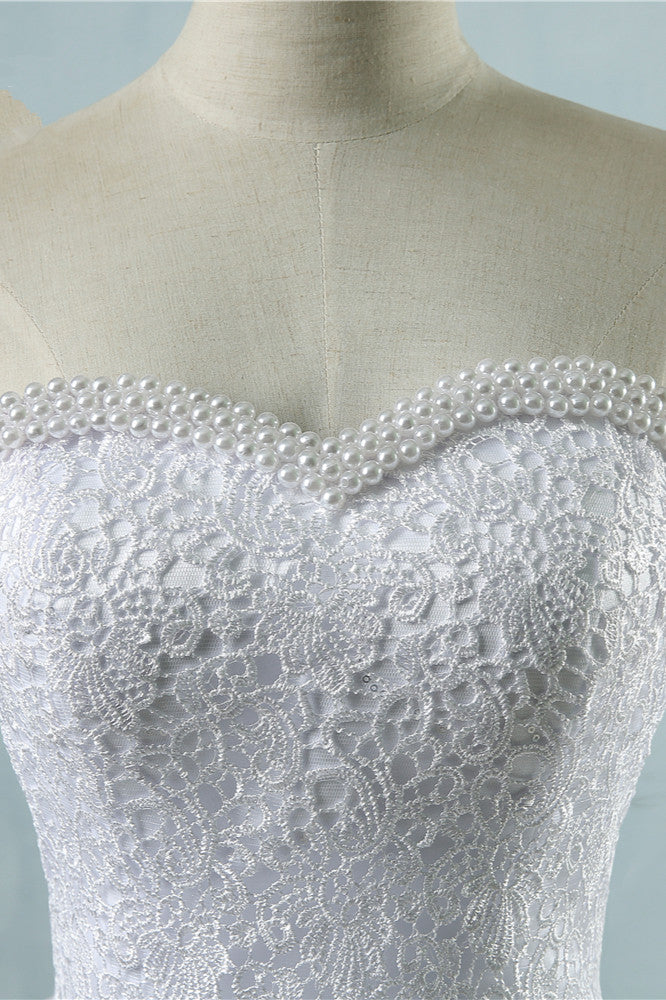 Affordable Strapless Tulle Lace Wedding Dresses Sweetheart Sleeveless Bridal Gowns with Pearls Online