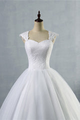Affordable Sweetheart Tulle Lace Wedding Dresses Cap-Sleeves Appliques Bridal Gowns Online