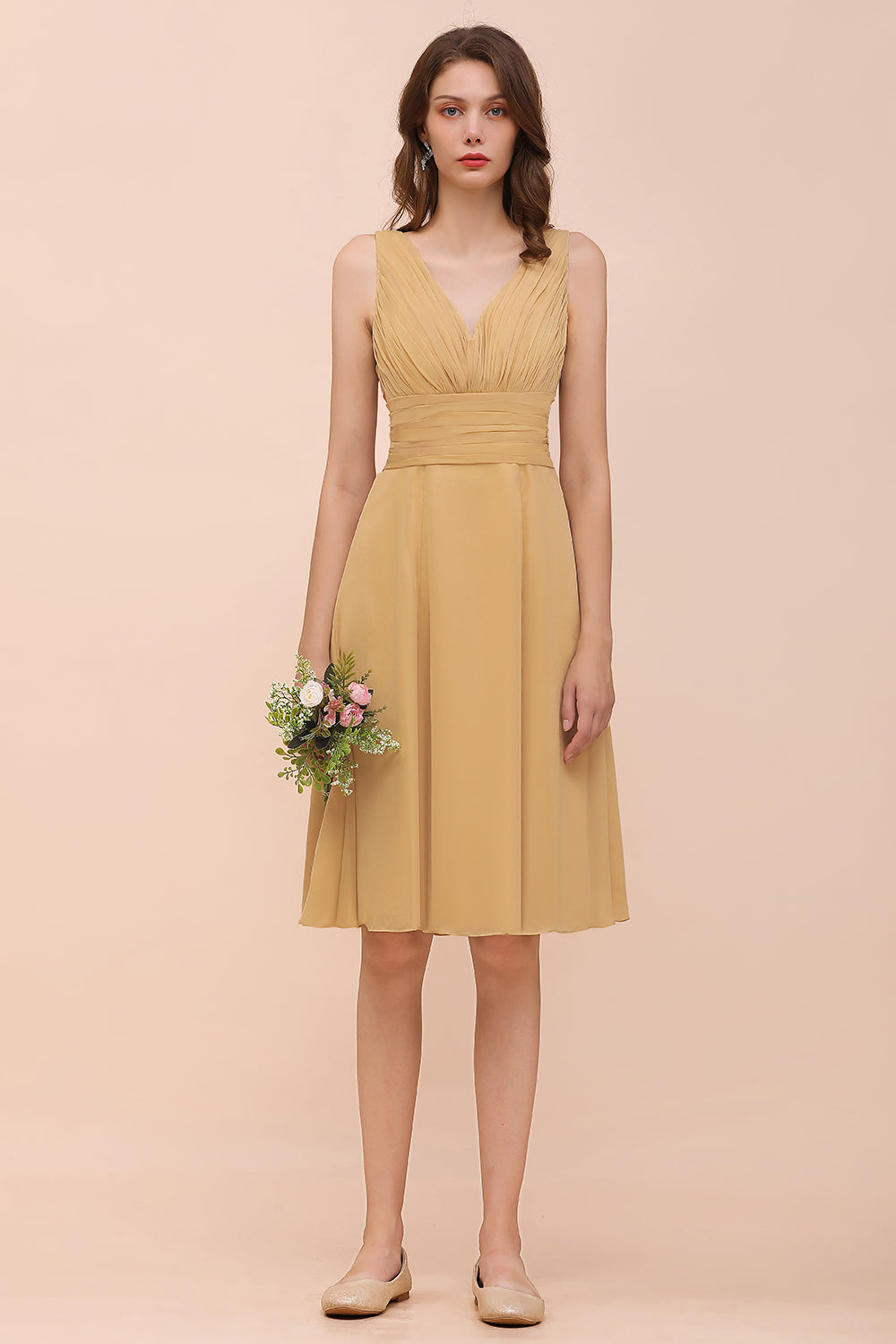 Affordable V-Neck Ruffle Gold Short Bridesmaid Dresses with Bow