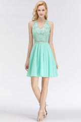 Affordable V-Neck Short Lace Birdesmaid Dresses Online