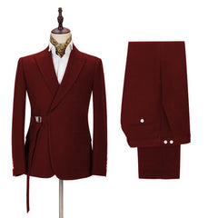 Newinlook Fashionable Burgundy Prom Suit with Buckle Button and Peak Lapel for Boys