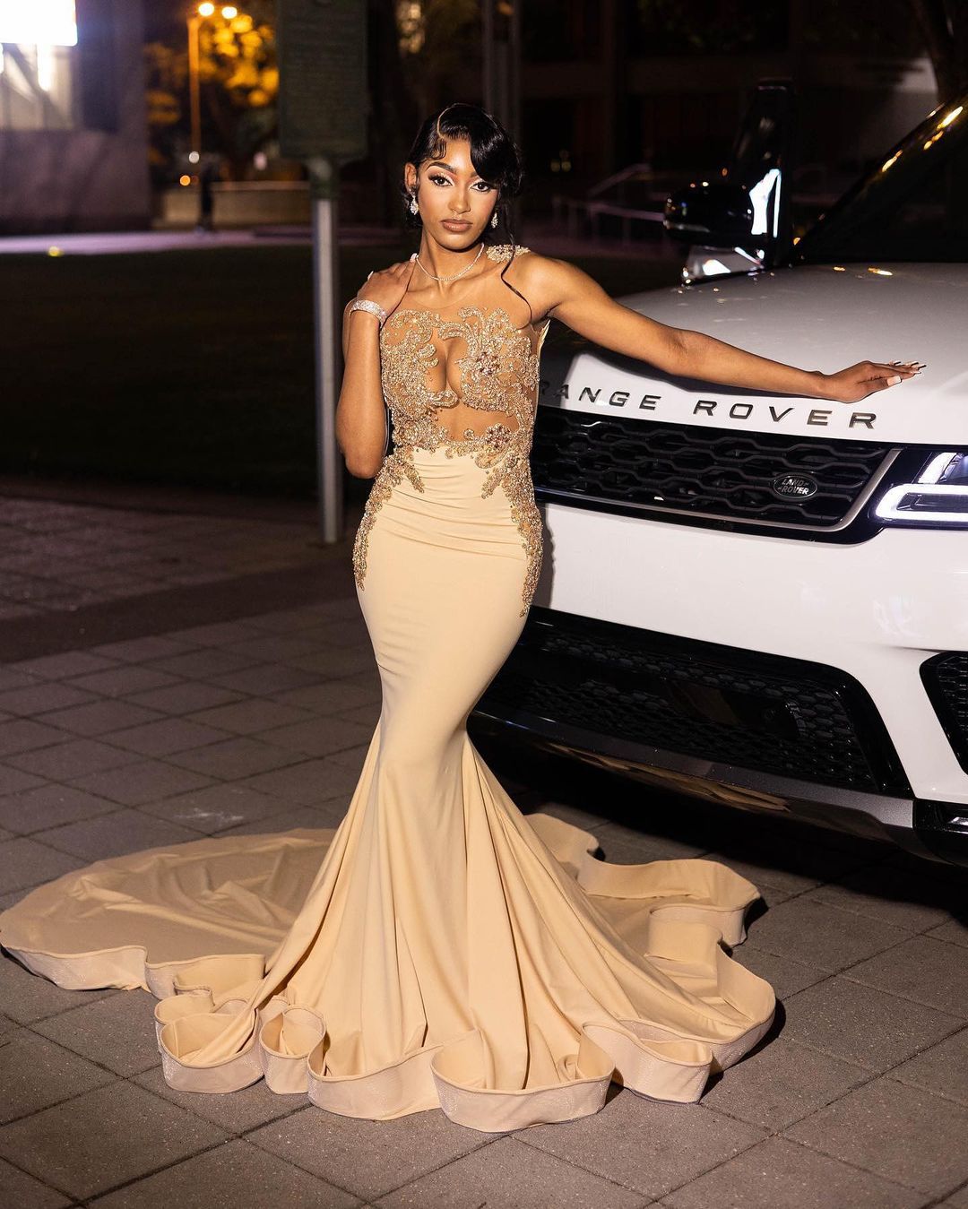 Elegant Long Champagne Mermaid Prom Dress with Sleeveless Beading and Newinlook Elegant Long Champagne Mermaid Prom Dress with Sleeveless Beading and Newinlook