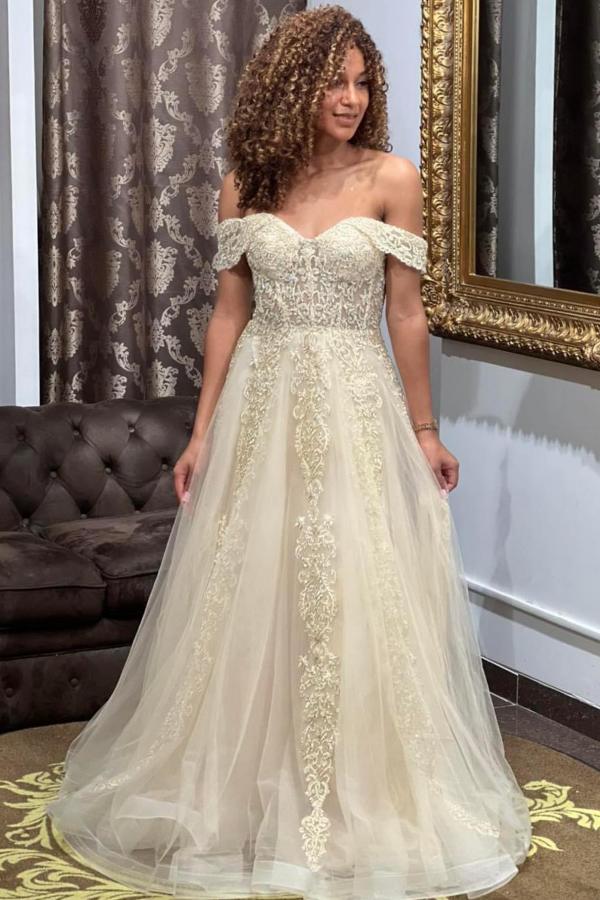 Off-the-Shoulder Tulle Prom Dresses Long With Lace Appliques Online