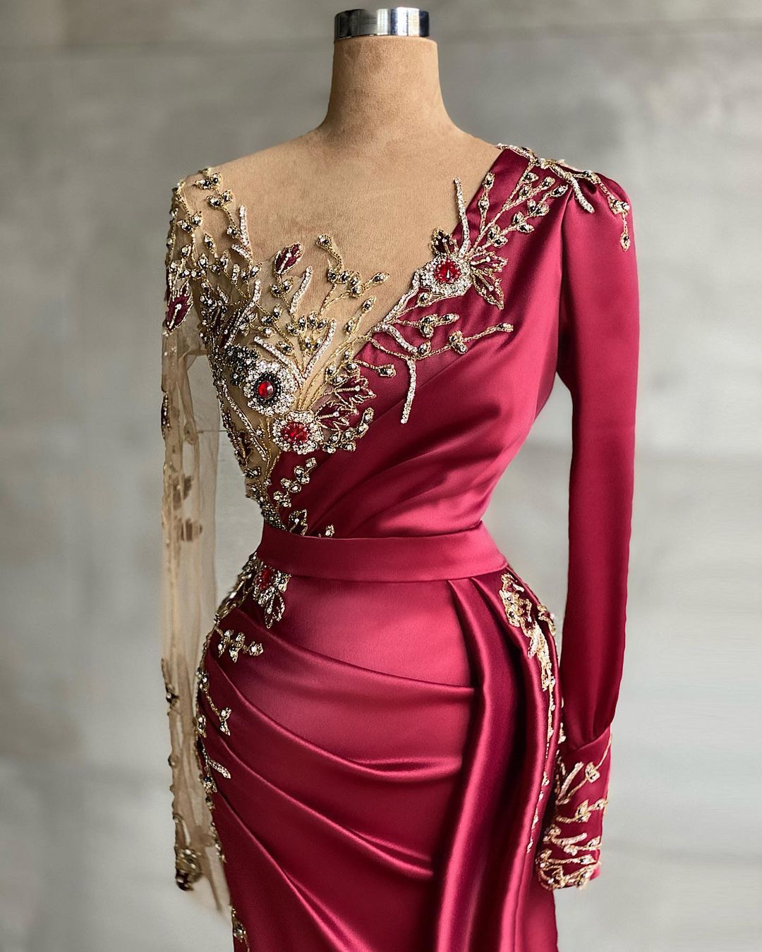 Burgundy Long Sleeves Mermaid Prom Dress With Beadings