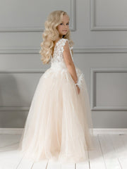 Champagne Shinning Sleeveless Ball Gown Flower Girls Dress With Lace