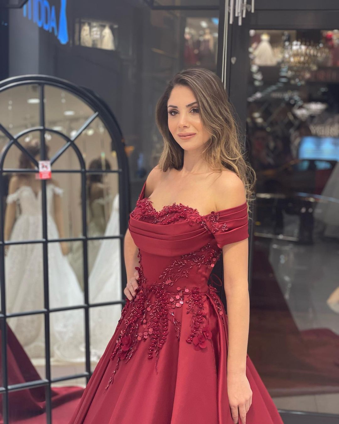 Charming Floor-Length Sweetheart Off-The-Shoulder A-Line Satin Wedding Dress with Appliques