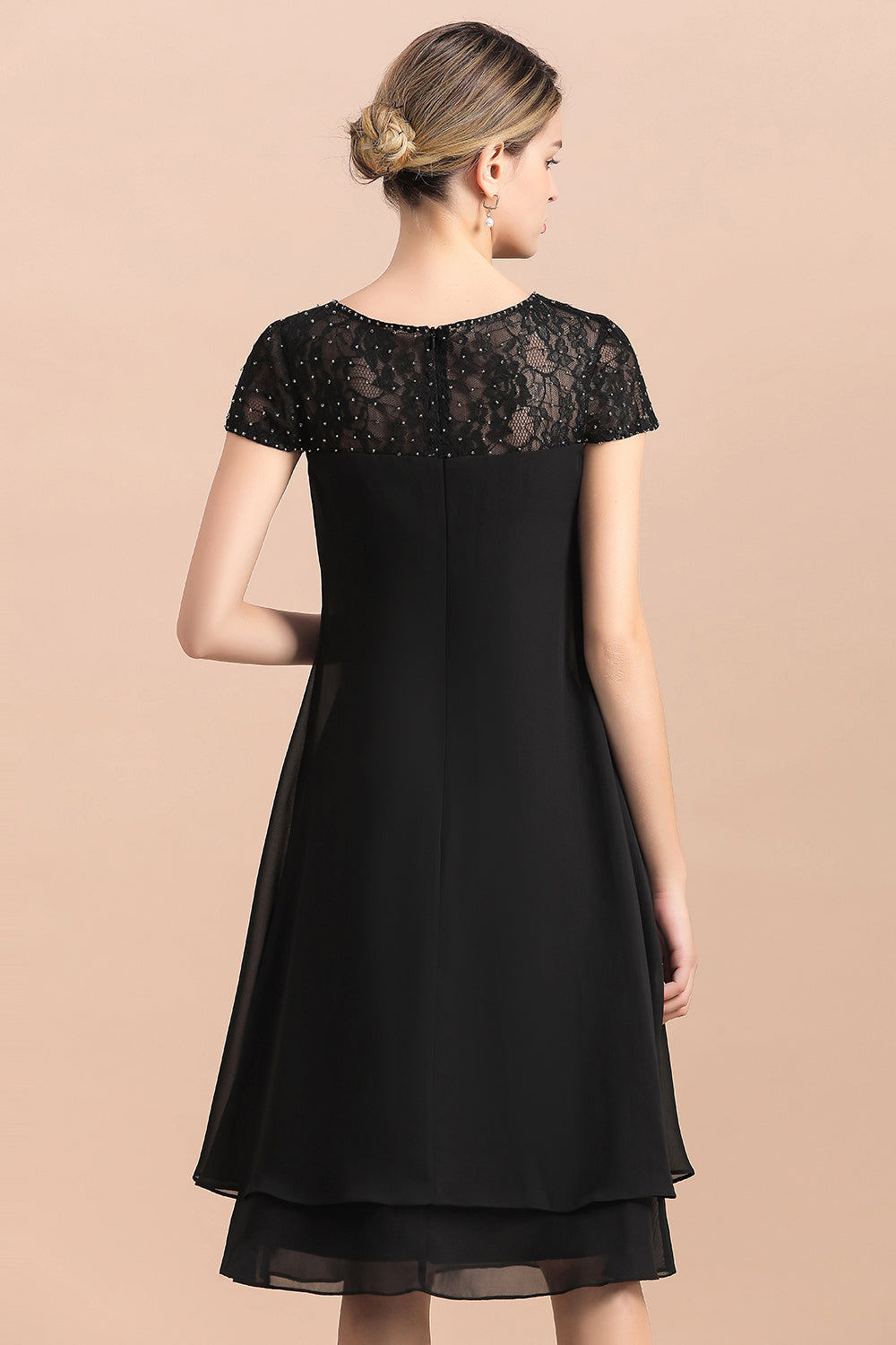 Chic Black Cap Sleeve Mother of Bride Dress Chiffon Short Wedding Party Gowns