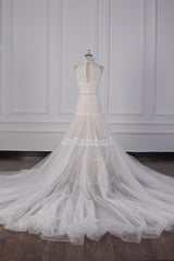 Chic High-Neck Tulle Lace Wedding Dress Appliques Sleeveless Bridal Gowns with Beading Sashes Online