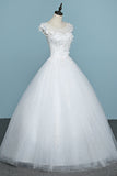 Chic Jewel Tulle Lace White Wedding Dress Sleeveless Appliques Bridal Gowns with Flowers Online