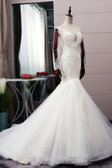 Chic Jewel Tulle Mermaid Lace Wedding Dress Pearls Appliques Long Sleeves Bridal Gowns Online