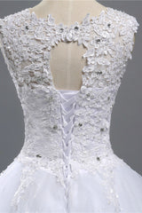Chic Jewel Tulle Sequined Wedding Dress Sleeveless Appliques Beadings Bridal Gowns On Sale