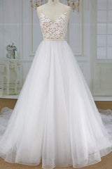 Chic Spaghetti Straps V-neck A-line Wedding Dresses White Tulle Bridal Gowns On Sale