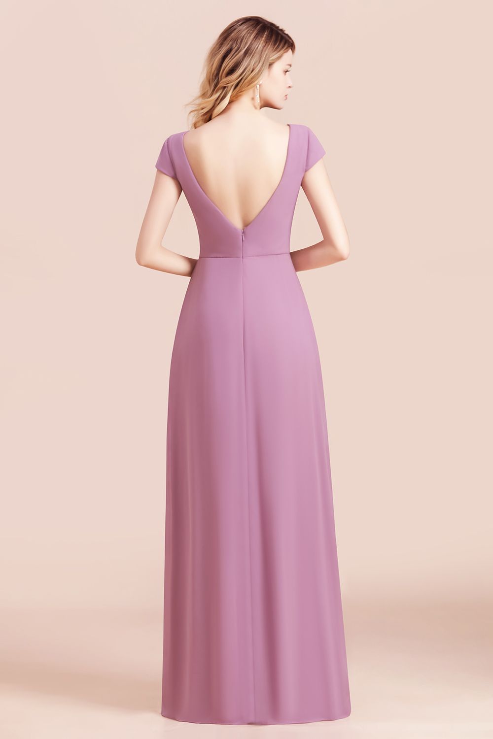 Chic V-Neck Chiffon Wisteria Bridesmaid Dresses with Short Sleeves