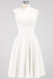 Cute Chiffon Round Neck Short Burgundy Bridesmaid Dresses with Appliques