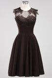 Cute Chiffon Round Neck Short Burgundy Bridesmaid Dresses with Appliques