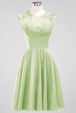 Cute Chiffon Round Neck Short Burgundy Bridesmaid Dresses with Appliques