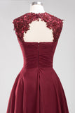 Cute Chiffon Round Neck Short Burgundy Bridesmaid Dresses with Appliques