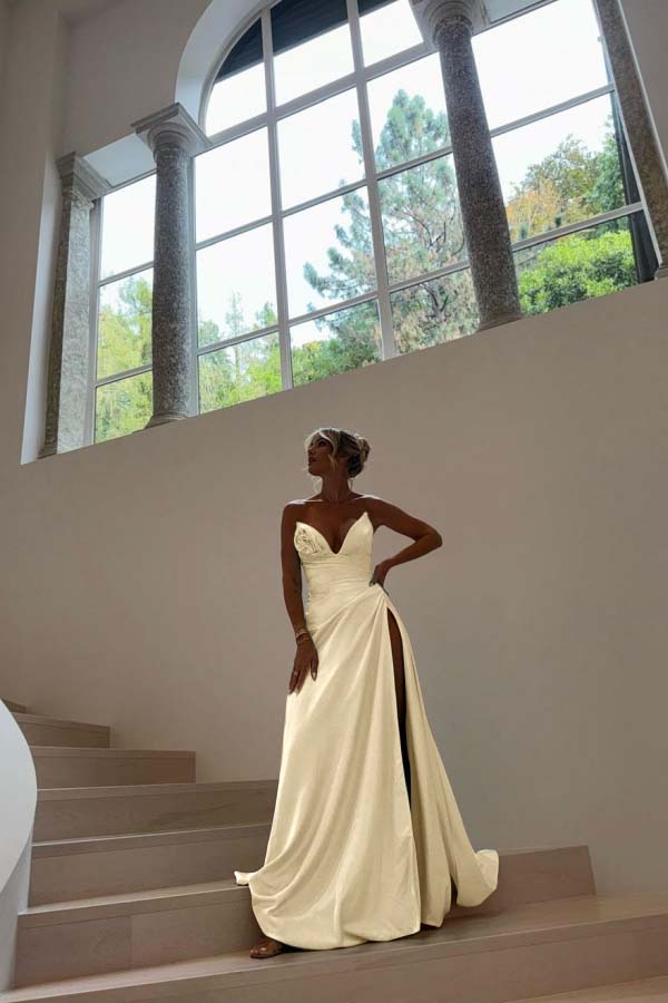Strapless Sleeveless Long Mermaid Formal Dress With Split Pleated