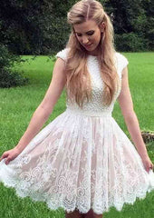 A-Line Bateau Knee-Length Lace Homecoming Dress with Beading