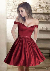 A-line Off-the-Shoulder Sleeveless Short/Mini Homecoming Dress With Beading Pleated