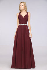 Elegant Chiffon Halter V-Neck Ruffle Bridesmaid Dress with Appliques Sashes