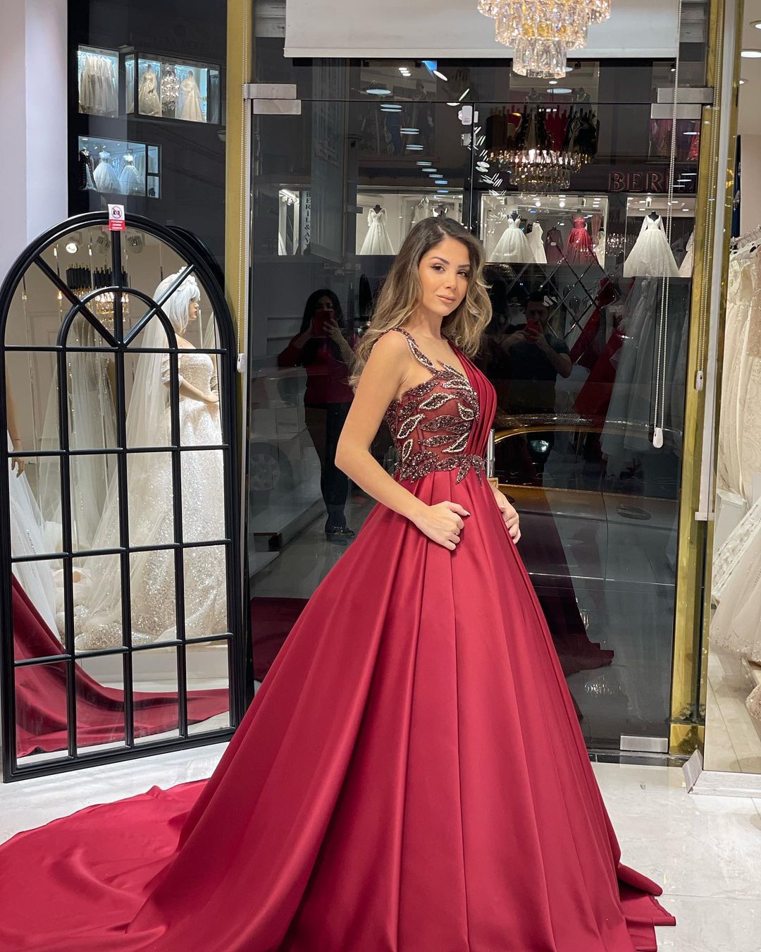 Elegant Floor-Length Sweetheart Sleeveless A-Line Satin Wedding Dress with Ruffles