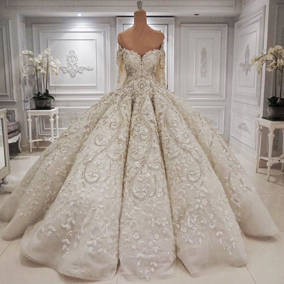 Elegant Longsleeves Sweetheart Ivory Wedding Dresses A-line Tulle Ruffles Bridal Gowns With Appliques