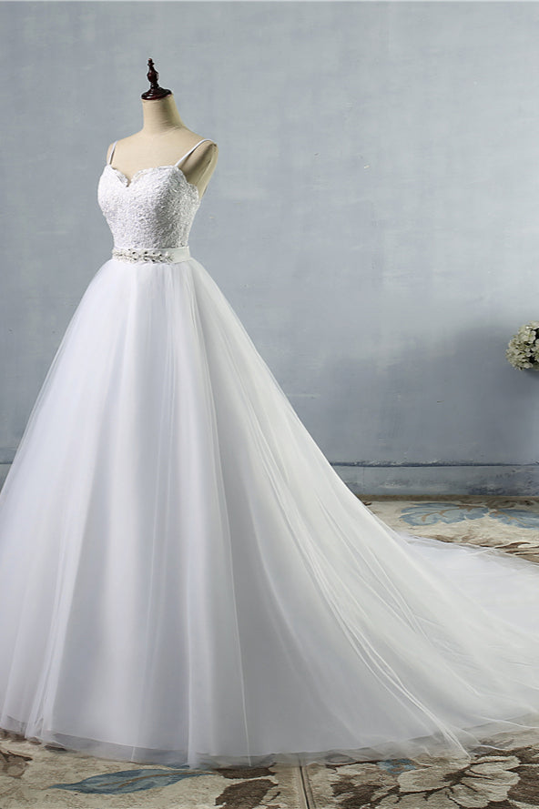 Elegant Spaghetti Straps Sweetheart Wedding Dress White Tulle Appliques Bridal Gowns with Beadings Sash