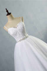 Elegant Spaghetti Straps Sweetheart Wedding Dress White Tulle Appliques Bridal Gowns with Beadings Sash