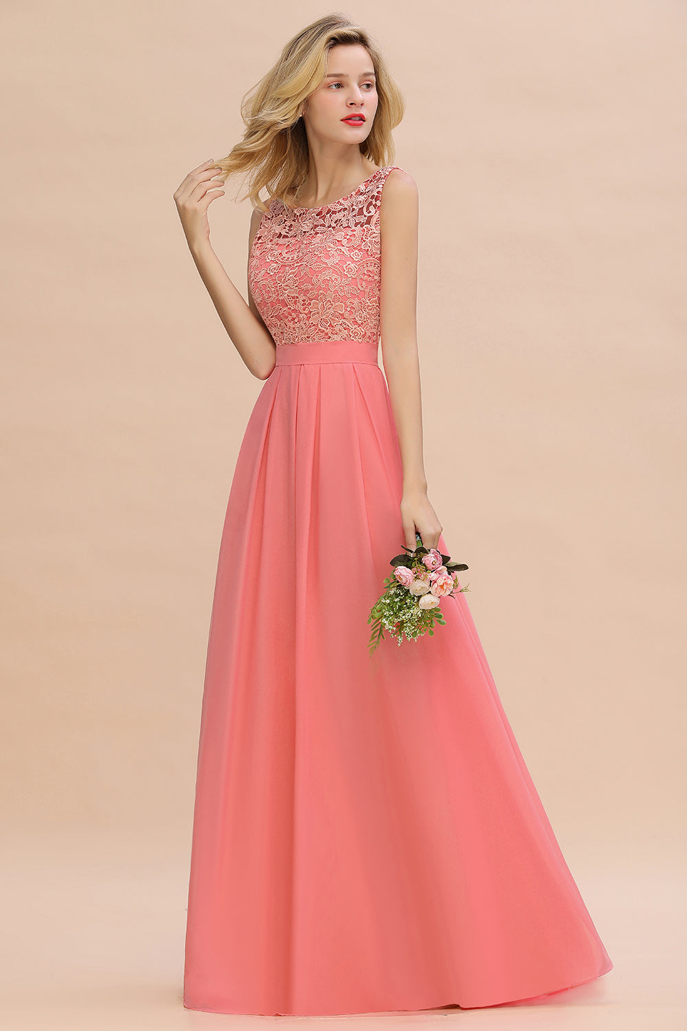 Exquisite Lace Scoop Sleeveless Bridesmaid Dresses Online with Ruffle
