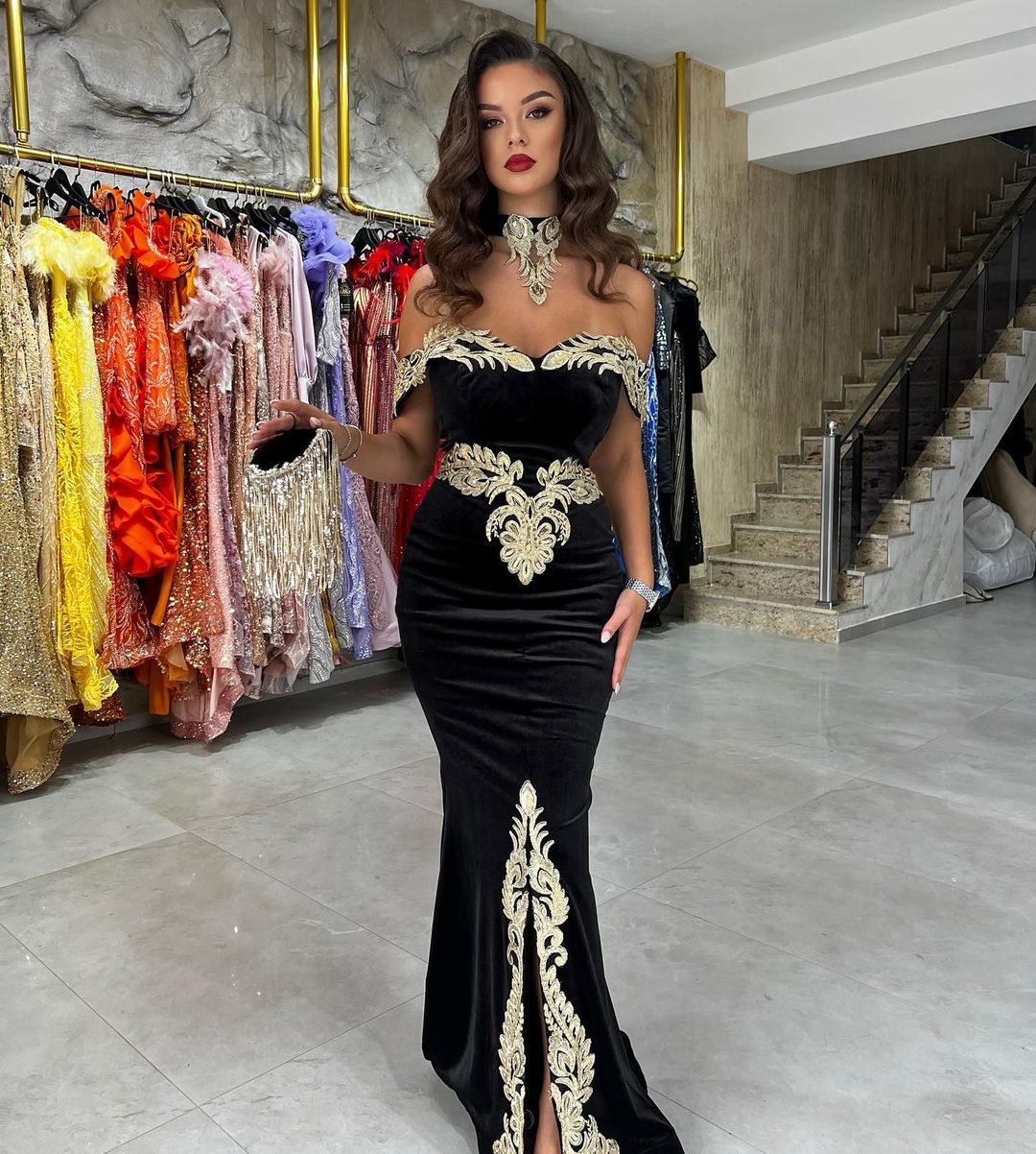 Fabulous Floor-Length Off-The-Shoulder Mermaid Black Prom Dress with Elegant Appliques